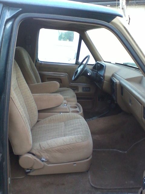 1991 Ford Bronco photo