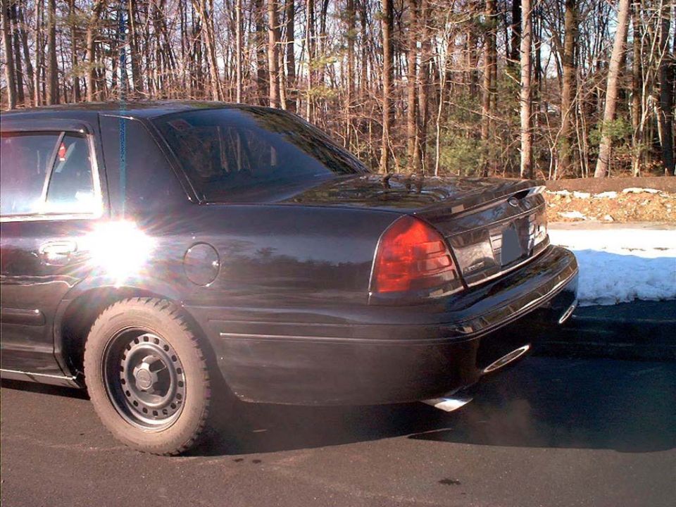 2000 Crown Victoria Sports Interceptor™ Photos and Concept © Copyright 2002 J. Barry All Rights Reserved