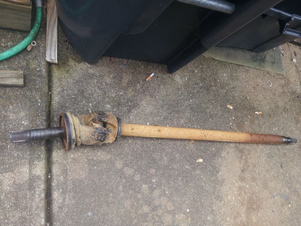 Driveshaft with U-joints on concrete