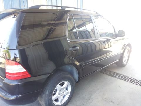 2000 Mercedes-Benz ML-Class