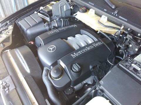 2000 Mercedes-Benz ML-Class photo