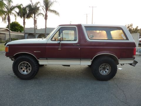 1989 Ford Bronco photo