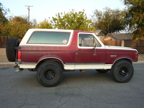 1989 Ford Bronco photo
