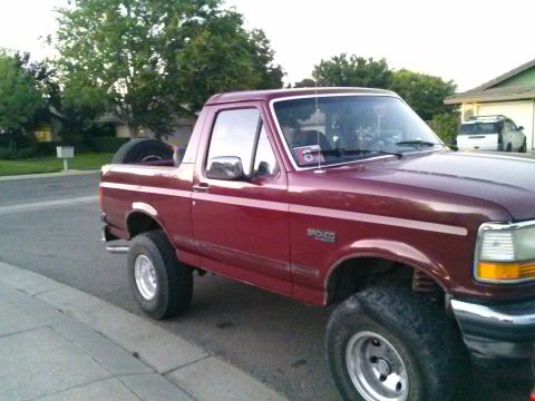 1992 Ford Bronco photo