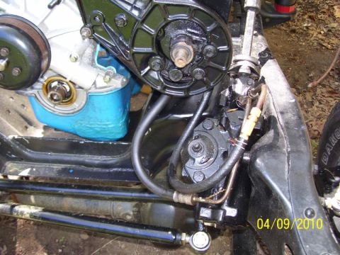 1995 Ford Bronco - MagnumPIs modified engine crossmember, other view