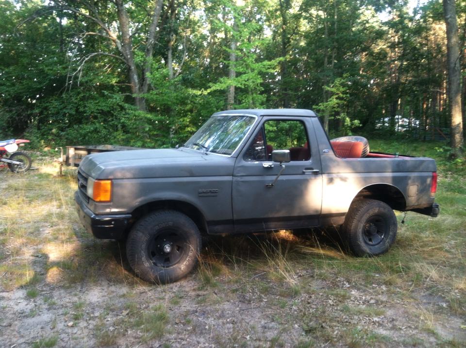 1987 Ford Bronco “Grey Ghost”