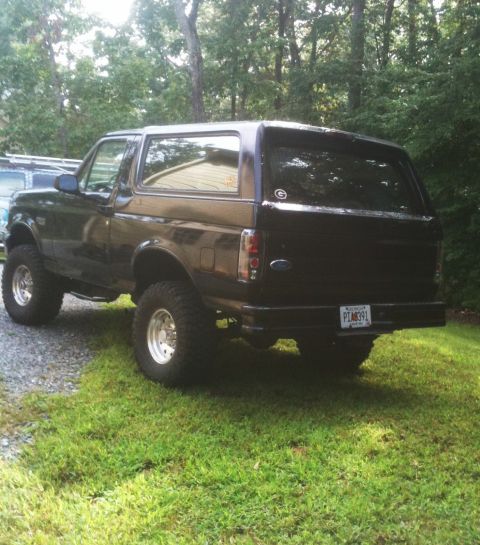 1994 Ford Bronco photo