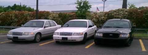 2003 Ford Crown Victoria photo