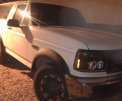 1994 Ford Bronco photo