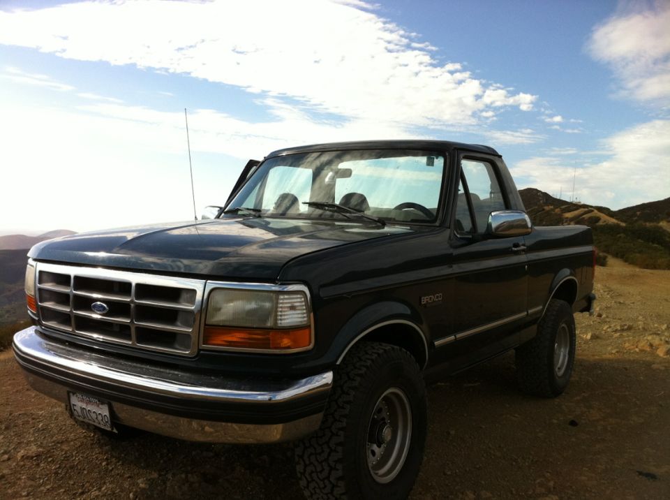1995 Ford Bronco “Sally”