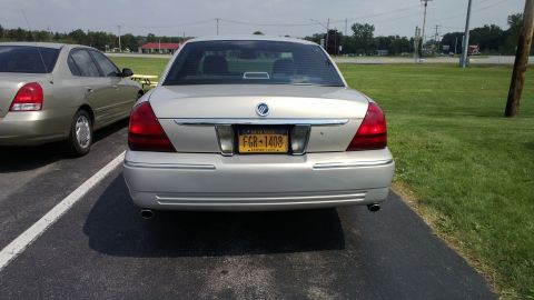 2008 Mercury Grand Marquis photo