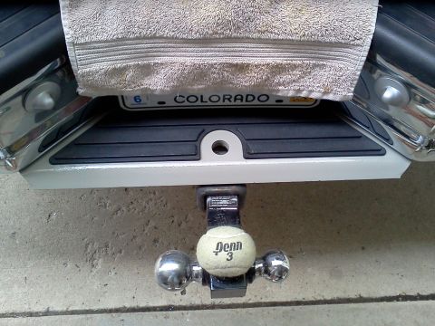 1995 Ford Bronco - Repaint of bumper hitch plate. Ford Tractor Gloss Silver.