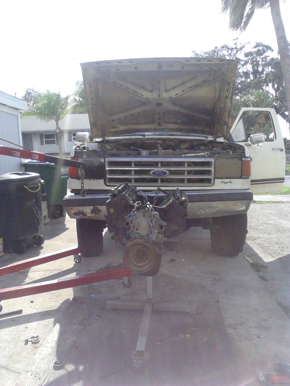 engine number 4 ready to drop in. 

completely rebuilt with new crank and bearings, nice cam, new pistons n rings, windage tray, and other stuff.