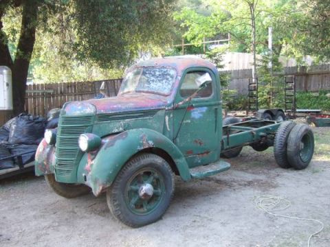 1991 Ford Bronco - This old truck is missing its bed and appears to be a project vehicle.