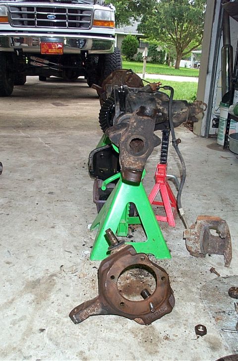 1995 Ford Bronco - showing the tube thickness