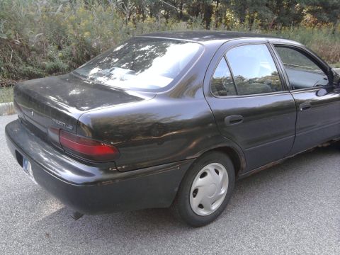 1995 Geo Metro photo