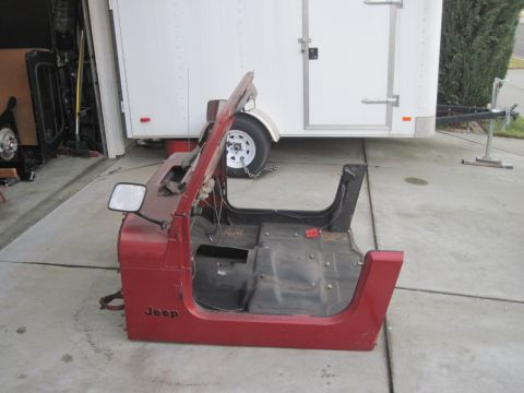 1985 Jeep CJ7 - 3rd build stripped and cut.
