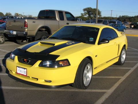 2003 Ford Mustang photo