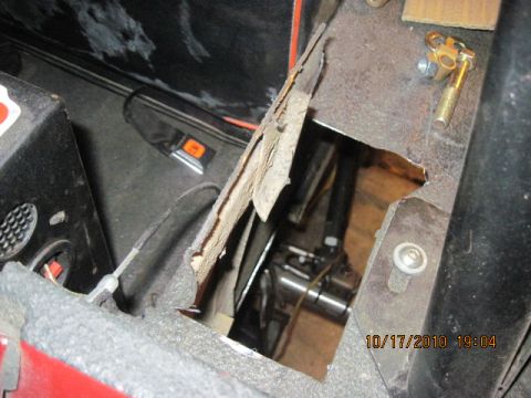 1985 Jeep CJ7 - Damage to the vehicle's interior floor shows mechanical components and a timestamp of 10/17/2010.