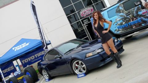 2001 Ford Mustang photo