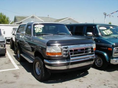 1995 Ford Bronco photo