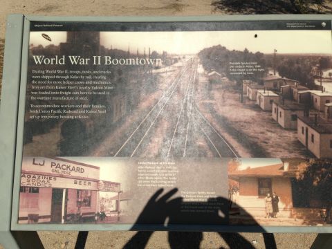 1986 Ford Bronco - This marker details Kelso's role as a World War II boomtown, with images of the railroad and temporary housing.