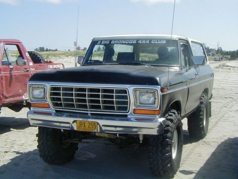 1978 Ford Bronco - Long Beach cleanup run 02
