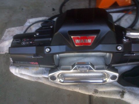 1985 Jeep CJ7 - A Warn Zeon 10s winch is shown, a part not a vehicle from 1985.