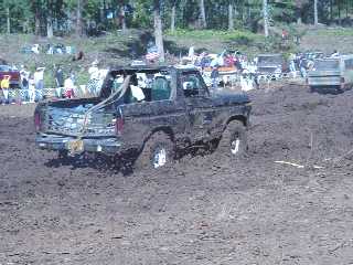 1978 Ford Bronco - Drags at 4x4War 10/02