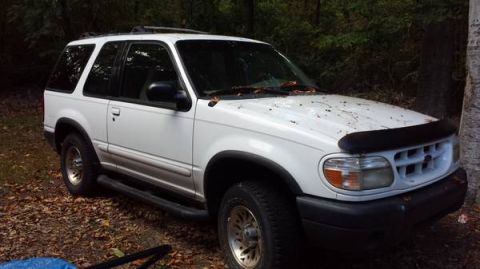 1984 Ford Bronco photo