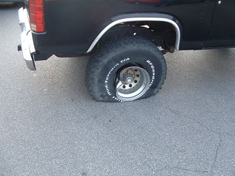 1985 Ford Bronco - ouch