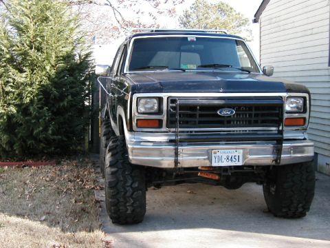 1985 Ford Bronco - bronco1