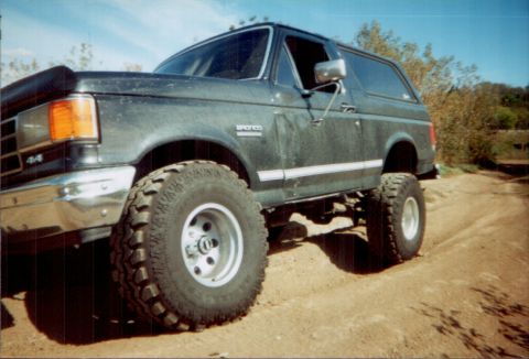 1989 Ford Bronco photo