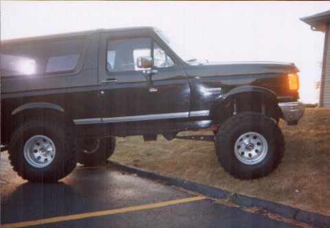 1989 Ford Bronco photo