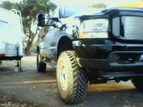 2001 Ford Excursion photo