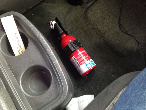 1992 Ford F-150 - Here it is installed. Nice and clean, easy to mount and doesn't use much space.