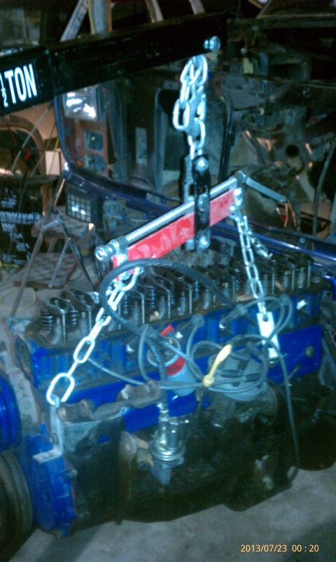 1983 Ford Bronco - Pulled the engine