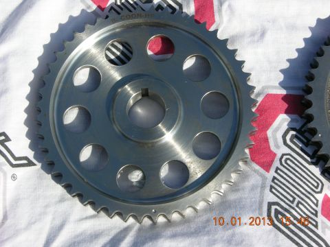 1969 Ford Fairlane - A metal timing gear is shown with a date stamp of 10.01.2013.