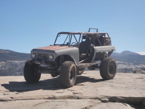 1961 International Scout 800 - This heavily modified 1961 International Scout 800 is equipped for extreme off-road conditions.