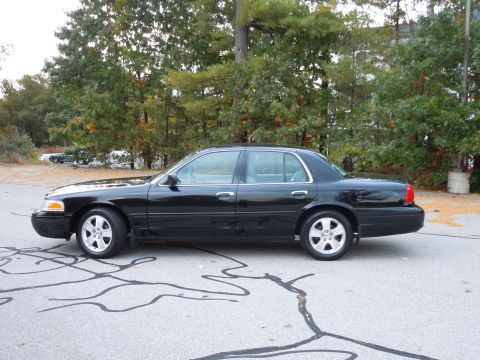 2001 Ford Crown Victoria
