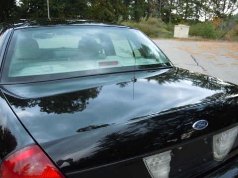 2001 Ford Crown Victoria