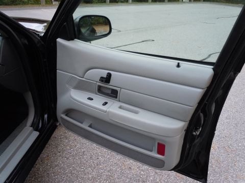 2001 Ford Crown Victoria