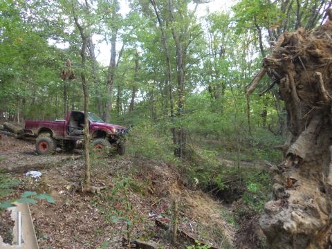 1983 Ford Bronco - The only MSJer to actually show up was BigJon, and his built Taco looked like the right machine for the job of blazing the new trail thru t…