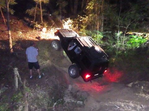 1983 Ford Bronco - Bo gave it a try, but he didn't have the breakover angle, either.