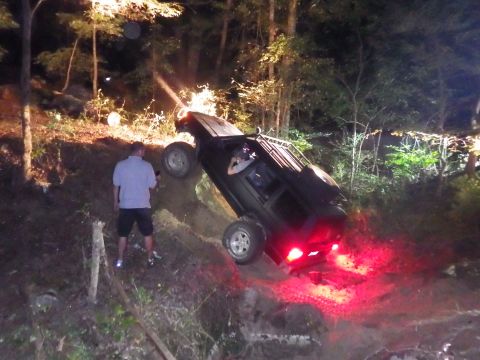 1983 Ford Bronco - Bo gave it a try, but he didn't have the breakover angle, either.