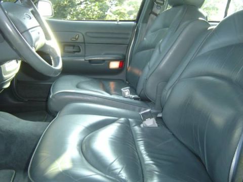 1996 Ford Crown Victoria photo