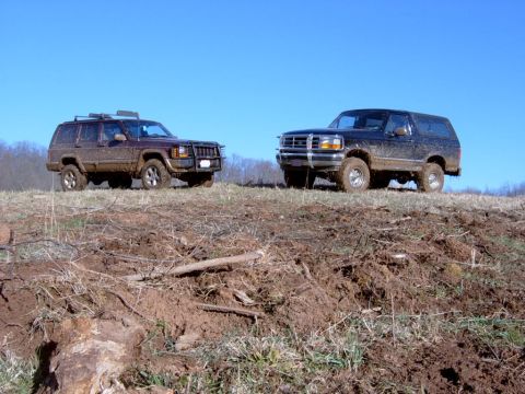 1995 Ford Bronco - Atop the a hill