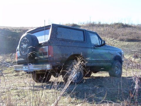 1995 Ford Bronco - and again from another angle