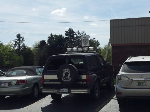 1995 Ford Bronco - Gotta look from all angles.