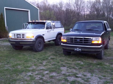 1995 Ford Bronco - Fellow FSBer donating a used top.